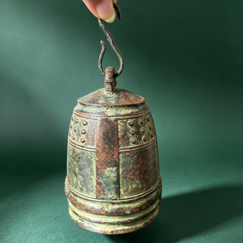 Antique Hanging Temple Bell Vi - огляд і ціна Vintage Collectible Bells