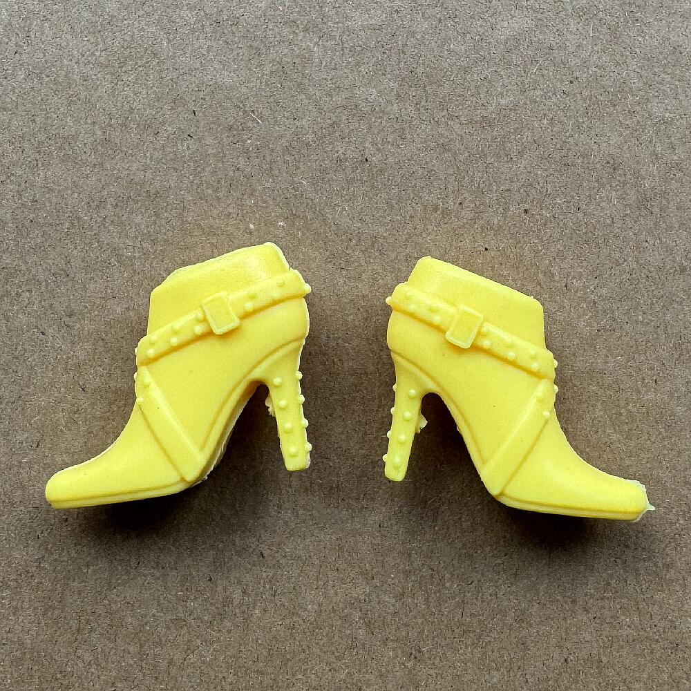 1/6 Scale Vintage High Heels F - огляд і ціна Vintage Collectible Barbies