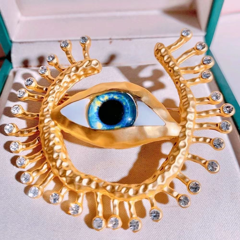 New Evil Eye Badges Cosplay An - огляд і ціна Collectible Vintage Brooches