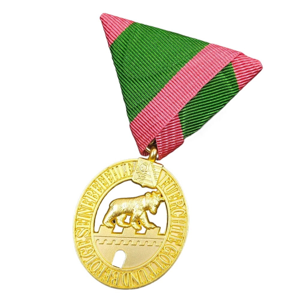 Replica Vintage World War I Be - огляд і ціна Vintage Collectible Bears