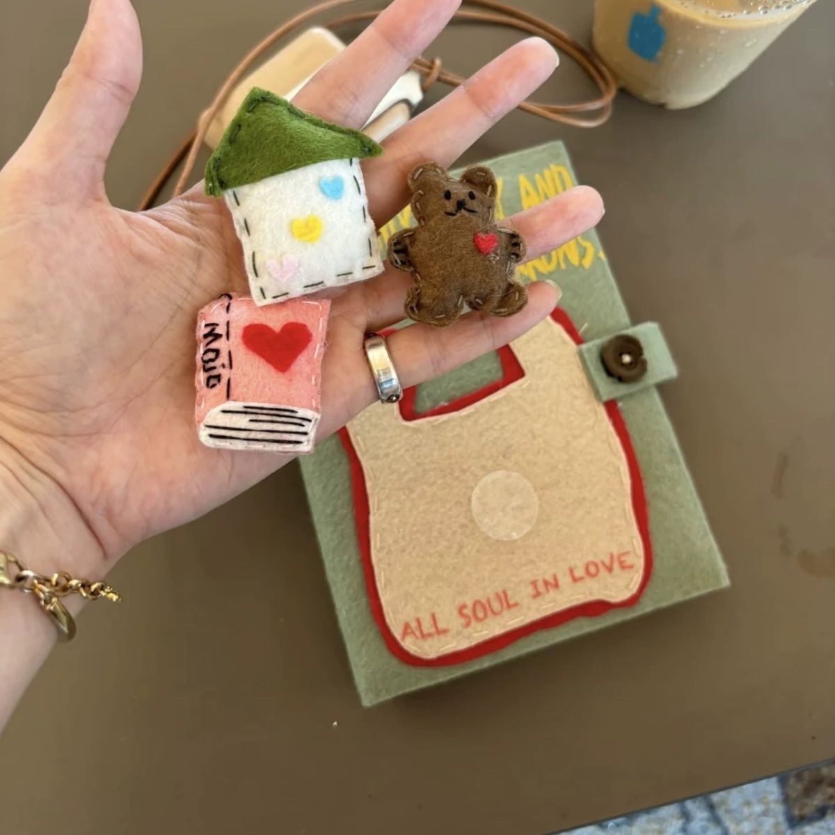 Cute Shopping Bear Non-woven C - огляд і ціна Polaroid Photo Album