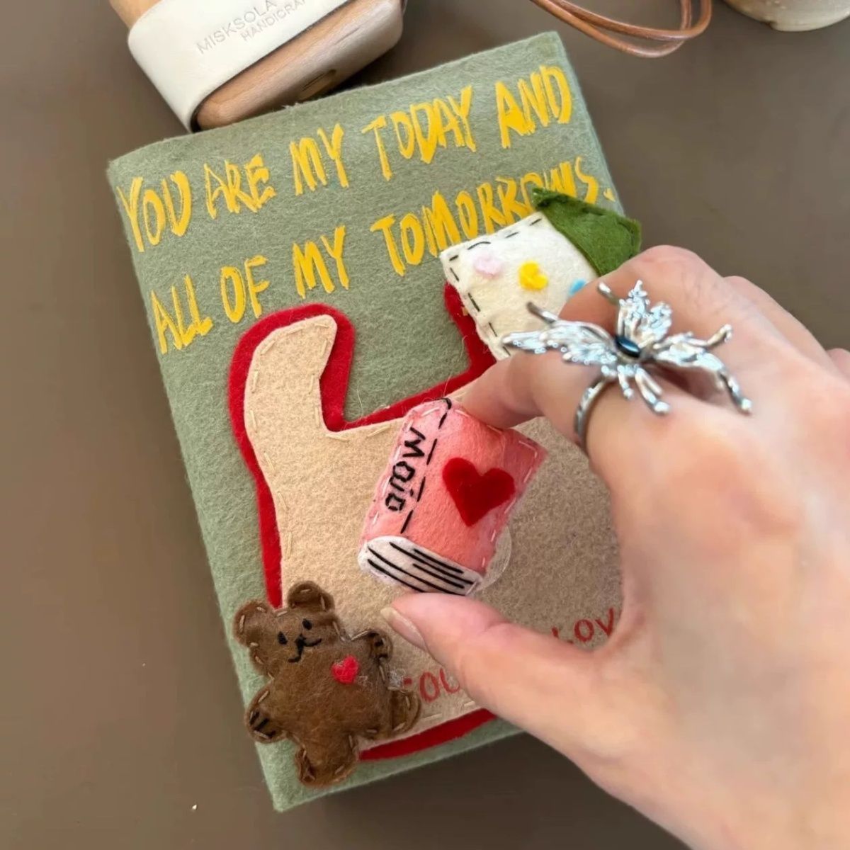 Cute Shopping Bear Non-woven C - огляд і ціна Polaroid Photo Album